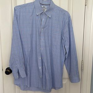 Jos A Banks Men’s 1905 dress shirt. Button down collar, 17.5-36”. EUC